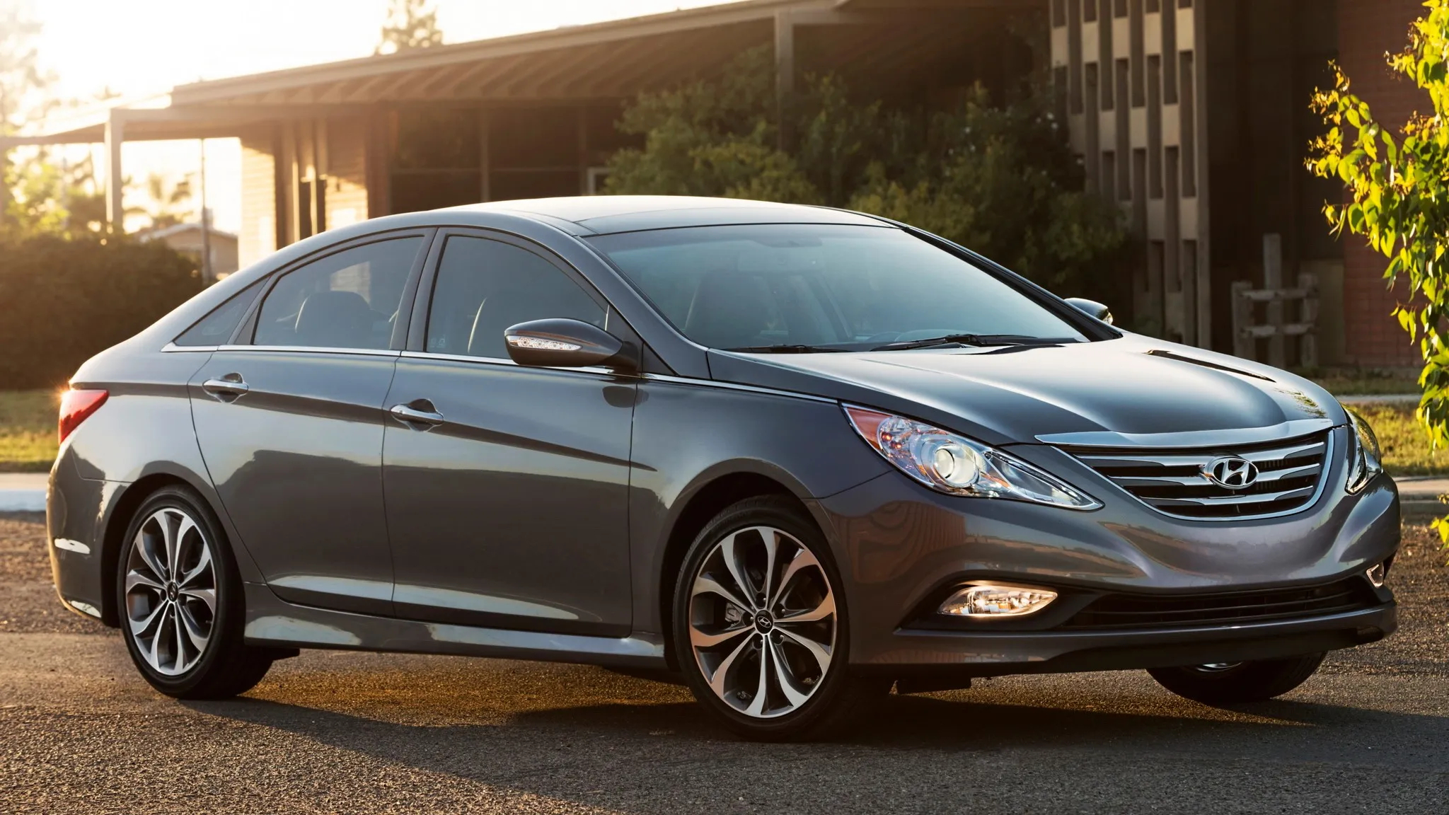 https://gtstransportations.com/wp-content/uploads/2024/11/hyundai-sonata-2013-wallpapers-1-67379ca3a1cb5.jpg